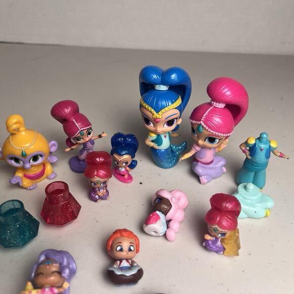 Shimmer & Shine Teenie Genies Nickelodeon Mini Figures Variety Lot + Jibbitz - Picture 13 of 13
